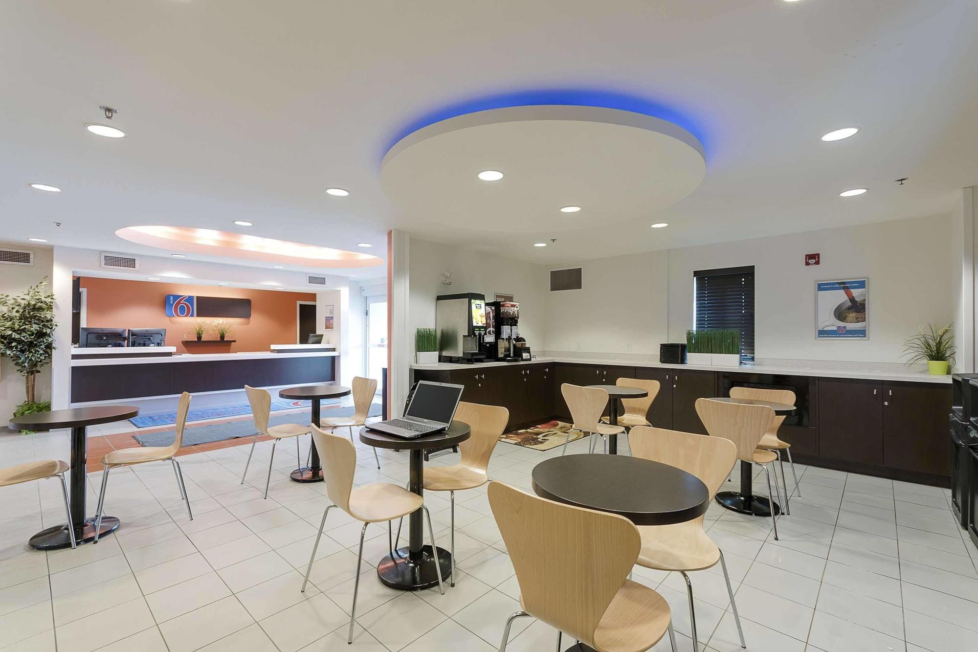 Motel 6-Brandon, Mb Extérieur photo